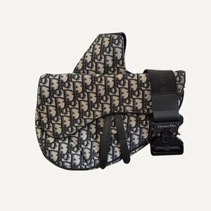 Unisex - Christian Dior Oblique Crossbody Buckle Saddle Bag